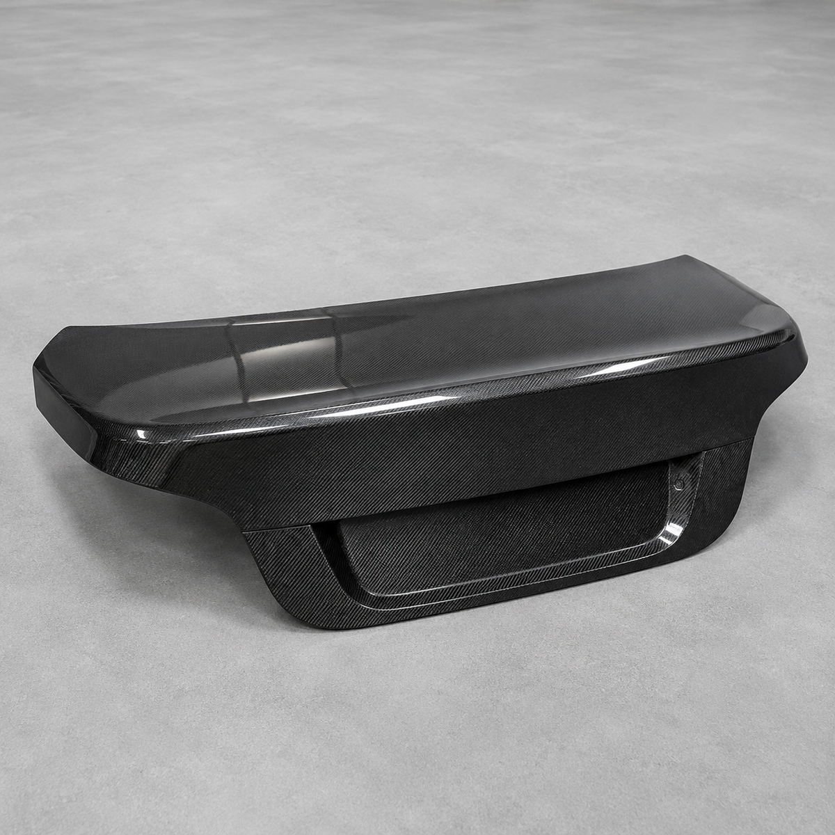 BMW E60 5 Series 525i 530i Carbon Fiber Trunk Lid